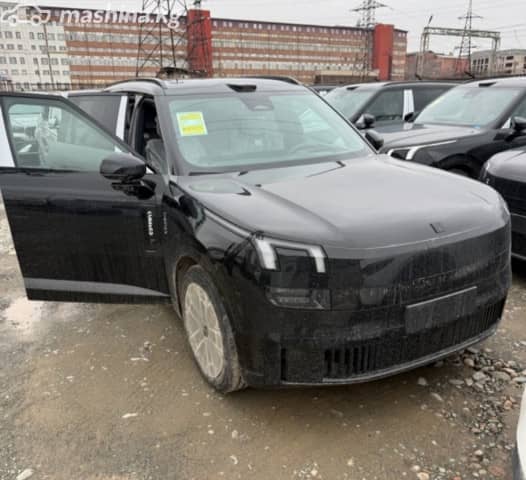 Lynk & Co 900 2.0hyb AT 4WD