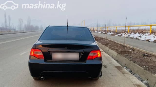 Daewoo Nexia I Рестайлинг 1.6 MT