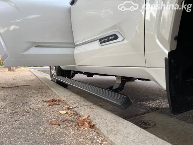Toyota Sequoia III 3.5hyb AT 4WD