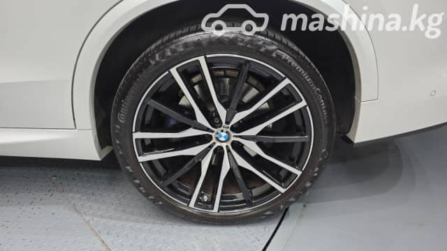 BMW X5 IV (G05/G18) 40i 3.0 AT 4WD