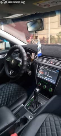 Skoda Octavia III (A7) 1.6 AT