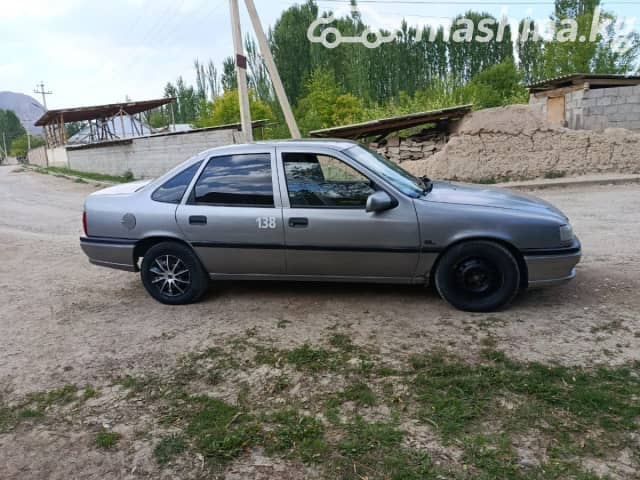 Opel Vectra A 1.6 MT