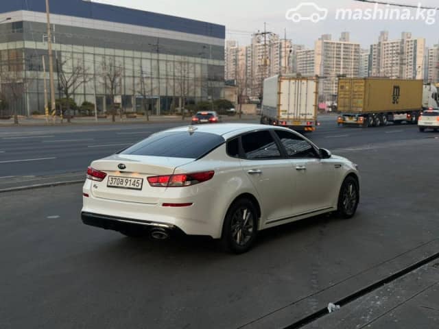 Kia K5 II 2.0 AT