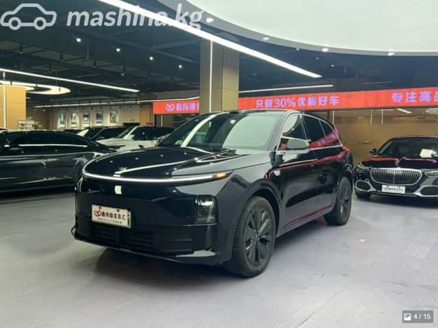 LiXiang L6 1.5hyb AT 4WD