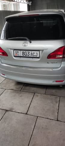 Toyota Ipsum II (M20) Рестайлинг 2.4 AT
