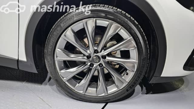 Toyota Crown XVI (S230) 2.5hyb CVT 4WD