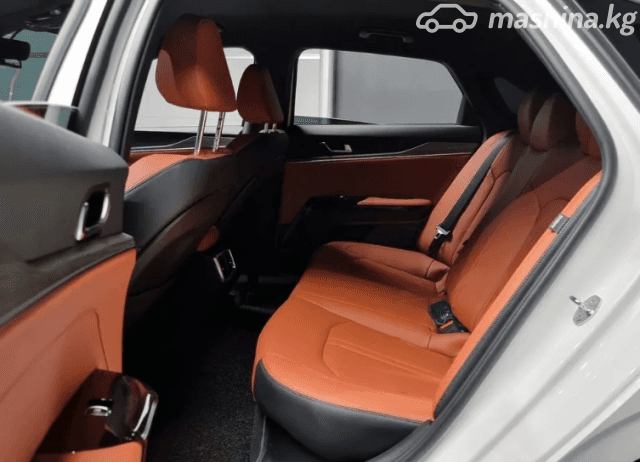 Kia K5 III Рестайлинг 2.0hyb AT