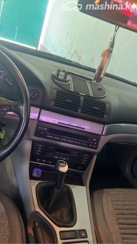 BMW 5 серии IV (E39) Рестайлинг 520i 2.2 MT