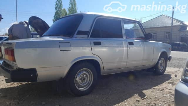 ВАЗ (Lada) 2107 21074-20 1.6 MT