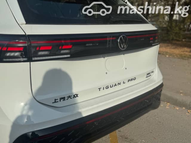 Volkswagen Tiguan III (China Market) 2.0 AMT 4WD