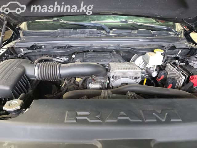 RAM 1500 V Quad Cab 5.7 AT 4WD