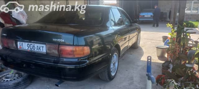 Toyota Camry III (XV10) 2.2 AT