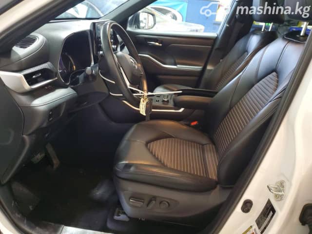 Toyota Highlander IV (U70) 3.5 AT 4WD