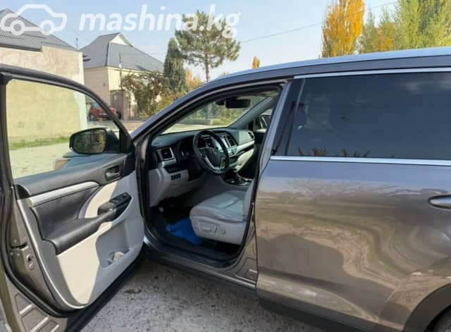Toyota Highlander III (U50) Рестайлинг 3.5 AT 4WD