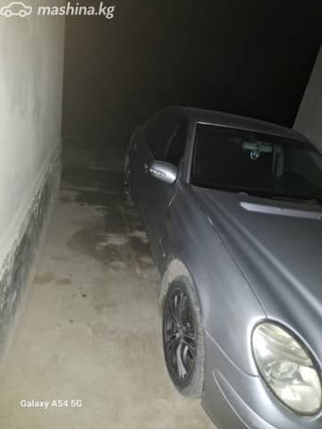 Mercedes-Benz E-Класс III (W211, S211) 220 2.2d AT
