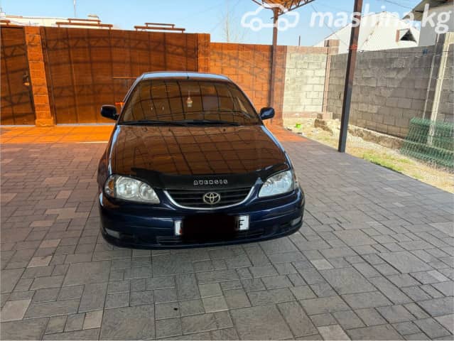 Toyota Avensis I Рестайлинг 1.6 MT