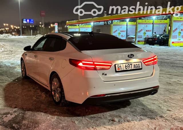 Kia K5 II 2.0 AT