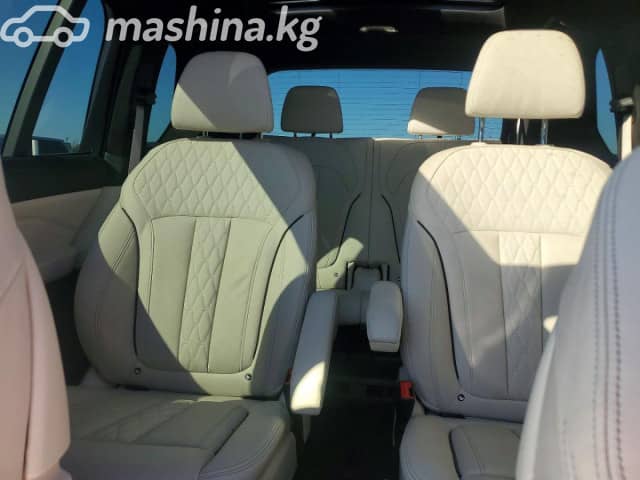 BMW X7 I (G07) M50i 4.4 AT 4WD