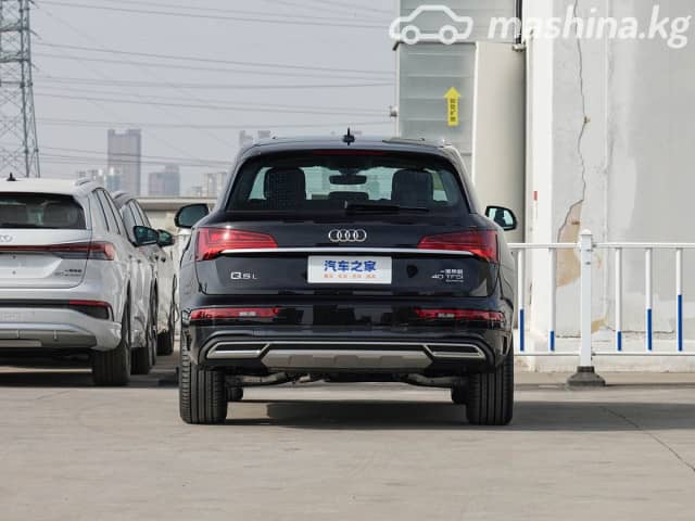 Audi Q5 II (FY) Рестайлинг 45 TFSI 2.0 AMT 4WD