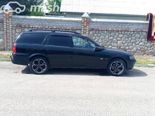 Opel Vectra B 1.8 MT