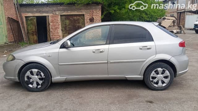 Chevrolet Lacetti 1.8 MT