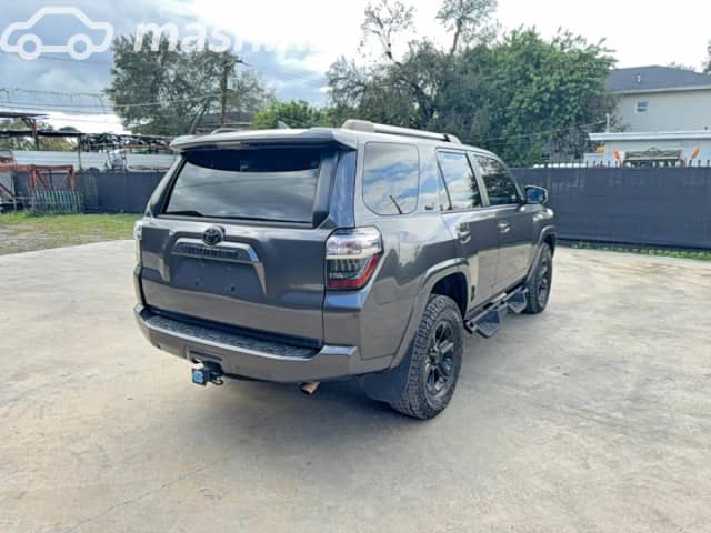 Toyota 4Runner V Рестайлинг 4.0 AT 4WD