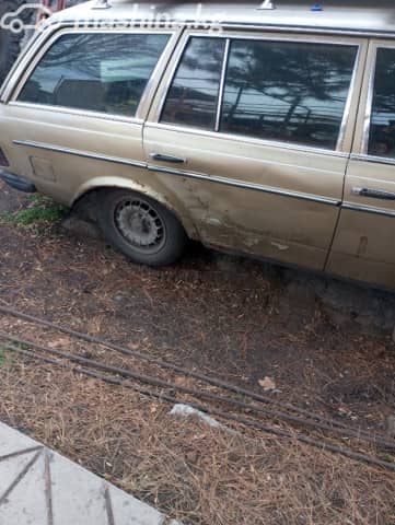 Mercedes-Benz W123 300 3.0d MT