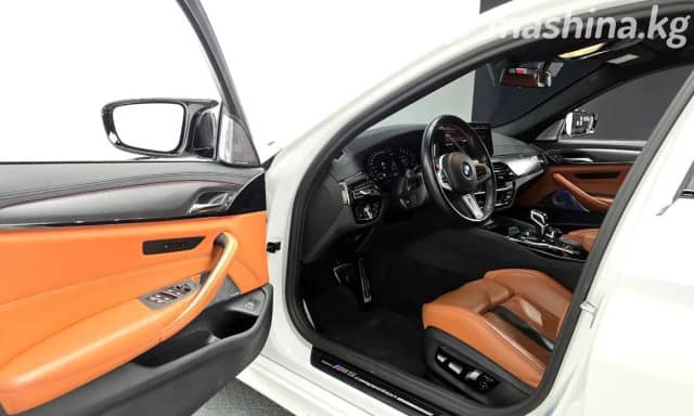 BMW M5 VI (F90) Рестайлинг 4.4 AT 4WD