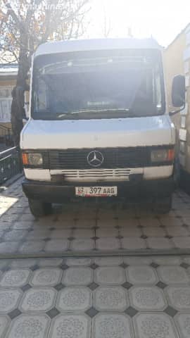 Mercedes-Benz Vario