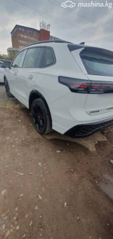 Volkswagen Tiguan III (China Market) 2.0 AMT 4WD
