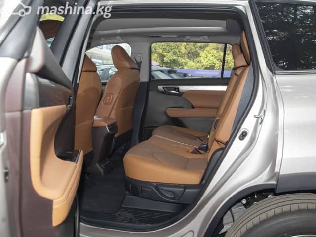 Toyota Highlander IV (U70) 2.4 AT