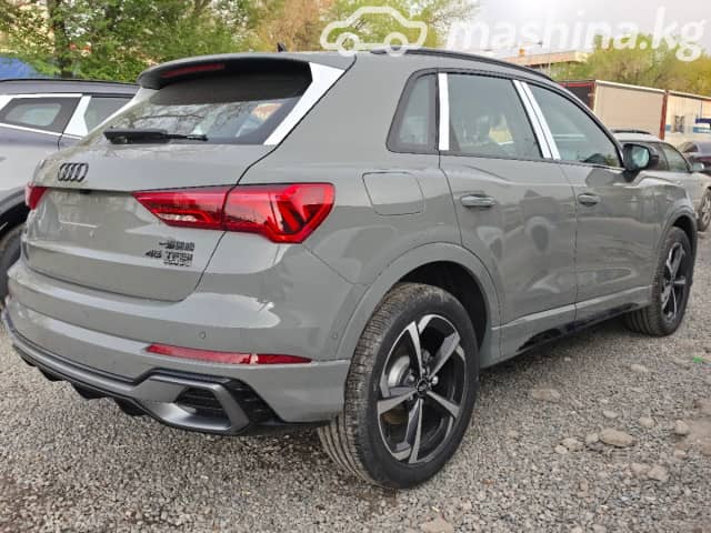 Audi Q3 II (F3) 45 TFSI 2.0 AT 4WD