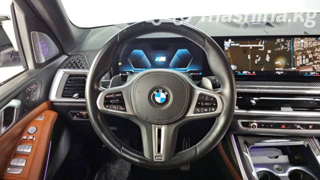 BMW X7 I (G07) Рестайлинг M60i 4.4 AT 4WD