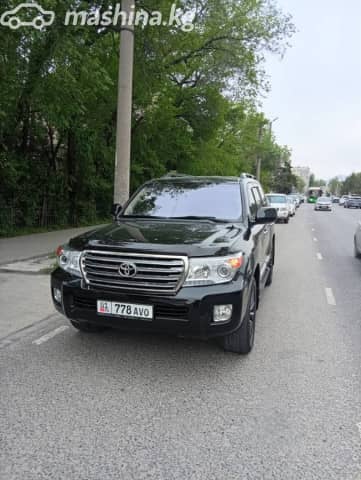 Toyota Land Cruiser 200 Series