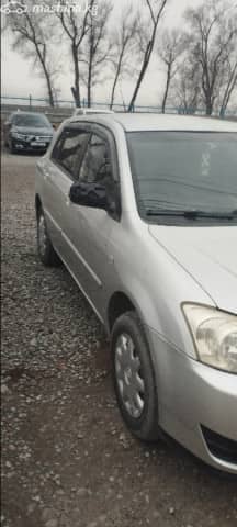 Toyota Corolla IX (E120, E130) Рестайлинг 1.4 MT