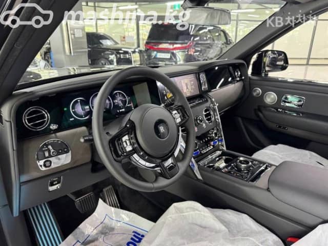 Rolls-Royce Cullinan I 6.7 AT AWD
