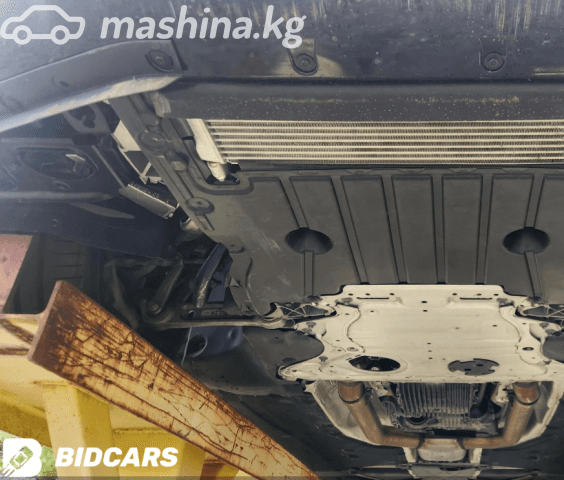 BMW M5 VI (F90) Рестайлинг 4.4 AT 4WD