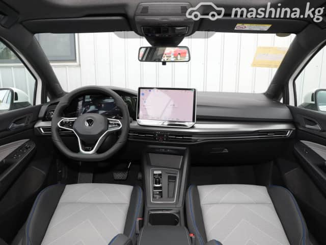 Volkswagen Golf VIII Рестайлинг 1.5 MT