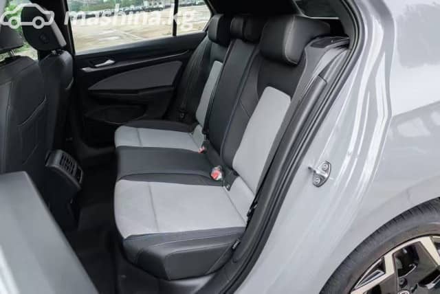 Volkswagen Golf VIII Рестайлинг 1.5 AMT