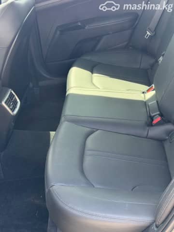 Kia K5 III LPi 2.0 AT