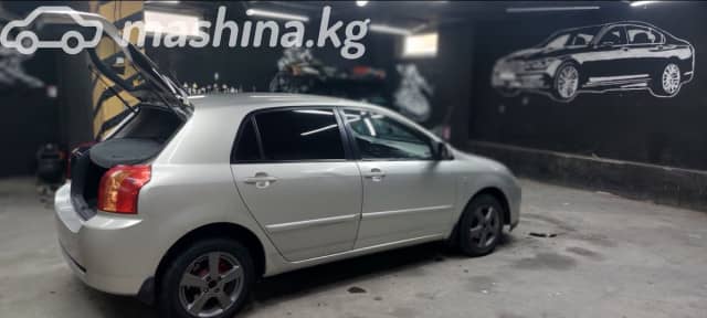 Toyota Corolla IX (E120, E130) Рестайлинг 1.4 MT