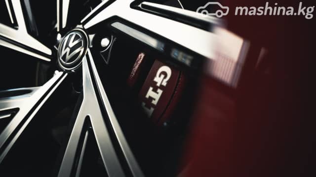 Volkswagen Golf GTI VII Рестайлинг 2.0 AMT