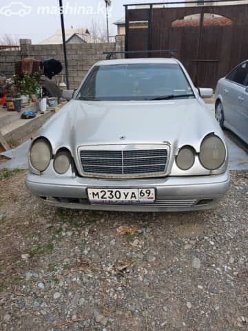 Mercedes-Benz E-Класс II (W210, S210) 230 2.3 AT