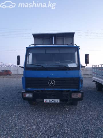 Mercedes-Benz 814