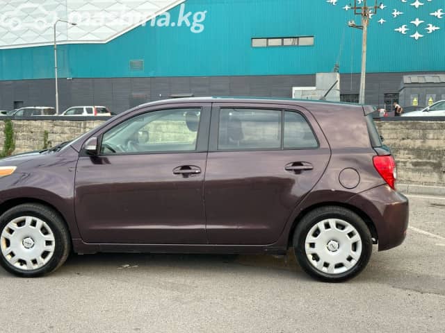 Scion xD 1.8 AT