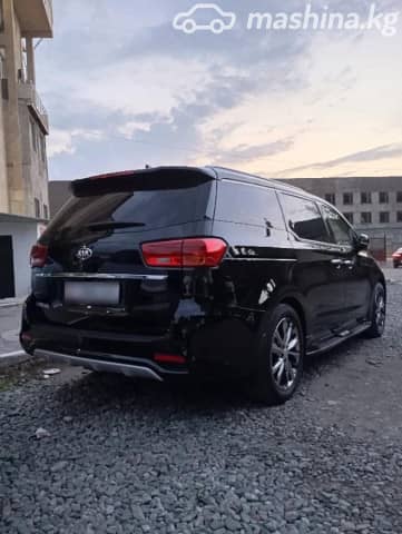 Kia Carnival III 3.3 AT