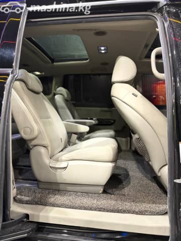 Kia Carnival III 2.2d AT