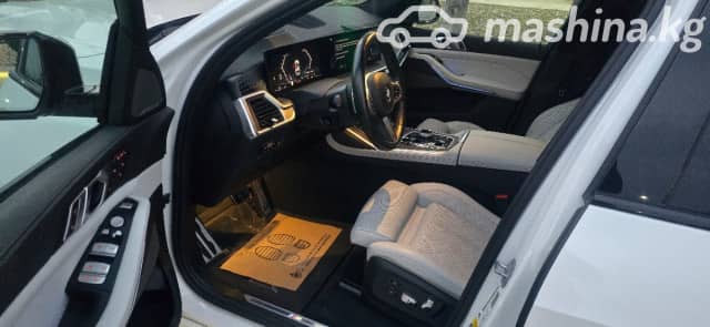 BMW X7 I (G07) Рестайлинг 40i 3.0 AT 4WD