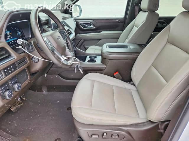 Chevrolet Suburban XII 5.3 AT 4WD
