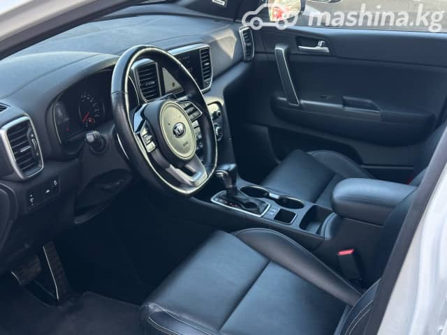 Kia Sportage IV Рестайлинг 2.0d AT